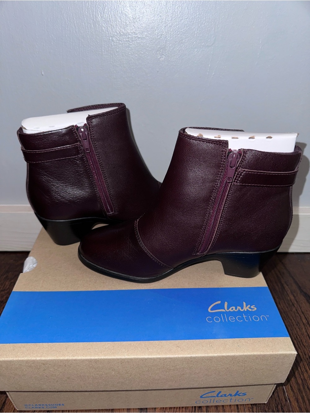 Clarks Emily2 Belle Burgundy Ankle Booties, 6 Wide - Picture 9 of 16